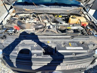 Zdjęcie 11 z 12 samochodu: 2017 FORD F350 SUPER DUTY VIN:1FT8W3DT6HEB56324 - miniatura