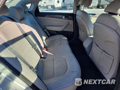 Zdjęcie 10 z 12 samochodu: 2017 HYUNDAI SONATA SPORT VIN:5NPE34AF5HH551336 - miniatura