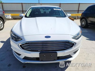 Piąte zdjęcie samochodu w środku: 2018 FORD FUSION SE HYBRID VIN:3FA6P0LU6JR211859 - miniatura