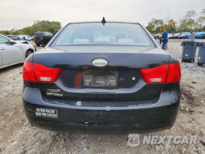 Zdjęcie 6 z 12 samochodu: 2010 KIA OPTIMA LX VIN:KNAGG4A88A5400119 - miniatura