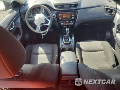 Zdjęcie 8 z 13 samochodu: 2017 NISSAN ROGUE SV VIN:KNMAT2MT8HP546768 - miniatura