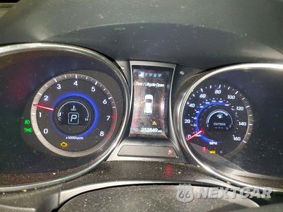 Zdjęcie 9 z 13 samochodu: 2015 HYUNDAI SANTA FE LIMITED VIN:KM8SRDHF0FU107478 - miniatura