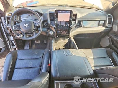 Zdjęcie 8 z 12 samochodu: 2025 RAM 1500 LARAMIE VIN:1C6SRFJP6SN737388 - miniatura