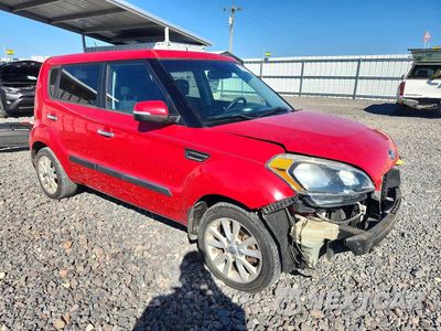 Czwarte zdjęcie samochodu z boku: 2012 KIA SOUL + VIN:KNDJT2A62C7476868 - miniatura
