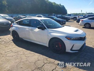 Czwarte zdjęcie samochodu z boku: 2024 HONDA CIVIC TYPE-R VIN:JHMFL5G45RX004927 - miniatura