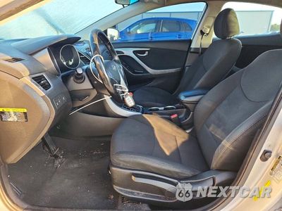 Zdjęcie 7 z 12 samochodu: 2016 HYUNDAI ELANTRA VALUE EDITION VIN:5NPDH4AE1GH669726 - miniatura