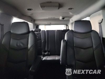 Zdjęcie 10 z 14 samochodu: 2016 CADILLAC ESCALADE ESV LUXURY VIN:1GYS4HKJ1GR354725 - miniatura