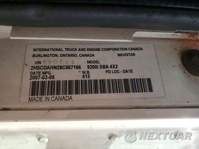 Zdjęcie 12 z 14 samochodu: 2008 INTERNATIONAL 9200I SEMI TRUCK VIN:2HSCDAHN28C567166 - miniatura