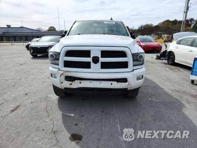 Piąte zdjęcie samochodu w środku: 2017 RAM 2500 LARAMIE VIN:3C6UR5FL6HG767386 - miniatura