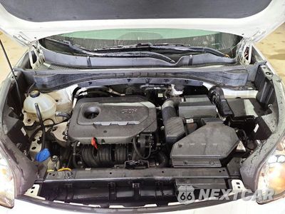 Zdjęcie 12 z 13 samochodu: 2018 KIA SPORTAGE EX VIN:KNDPNCAC6J7442946 - miniatura