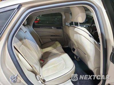 Zdjęcie 10 z 12 samochodu: 2017 FORD FUSION TITANIUM VIN:3FA6P0K90HR157949 - miniatura