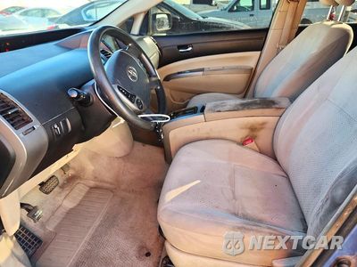 Zdjęcie 7 z 12 samochodu: 2005 TOYOTA PRIUS BASE VIN:JTDKB20U457016959 - miniatura