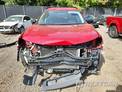 Piąte zdjęcie samochodu w środku: 2017 NISSAN ROGUE SV VIN:5N1AT2MV5HC808766 - miniatura