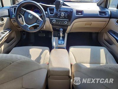 Zdjęcie 8 z 13 samochodu: 2015 HONDA CIVIC LX VIN:19XFB2F53FE111015 - miniatura