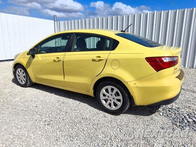 Drugie zdjęcie samochodu z przodu: 2016 KIA RIO LX VIN:KNADM4A37G6658604 - miniatura