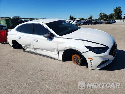 Czwarte zdjęcie samochodu z boku: 2020 HYUNDAI SONATA SEL PLUS VIN:5NPEJ4J25LH050717 - miniatura