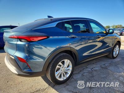 Trzecie zdjęcie samochodu z tyłu: 2024 BUICK ENVISTA PREFERRED VIN:KL47LAE25RB213446 - miniatura