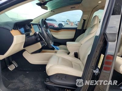Zdjęcie 7 z 13 samochodu: 2018 TESLA MODEL X VIN:5YJXCBE29JF136366 - miniatura