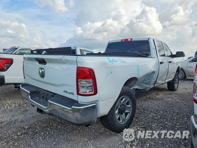 Trzecie zdjęcie samochodu z tyłu: 2021 RAM 3500 TRADESMAN VIN:3C63R3GL5MG617696 - miniatura
