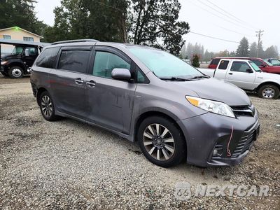 Czwarte zdjęcie samochodu z boku: 2018 TOYOTA SIENNA XLE 7-PASSENGER VIN:5TDDZ3DCXJS196802 - miniatura