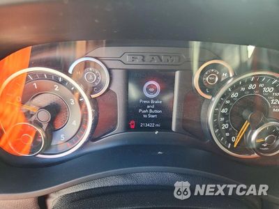 Zdjęcie 9 z 12 samochodu: 2020 RAM 3500 TRADESMAN VIN:3C63RRGL6LG260658 - miniatura