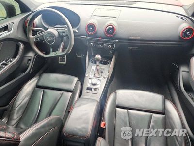 Zdjęcie 8 z 12 samochodu: 2019 AUDI RS3 VIN:WUABWGFF3KA902038 - miniatura