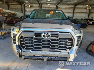 Piąte zdjęcie samochodu w środku: 2023 TOYOTA TUNDRA SR5 VIN:5TFLA5DAXPX104233 - miniatura