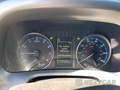 Zdjęcie 9 z 14 samochodu: 2017 TOYOTA RAV4 XLE VIN:2T3RFREV4HW680572 - miniatura