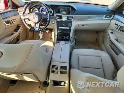 Zdjęcie 8 z 12 samochodu: 2016 MERCEDES-BENZ E 350 VIN:WDDHF5KB7GB214162 - miniatura