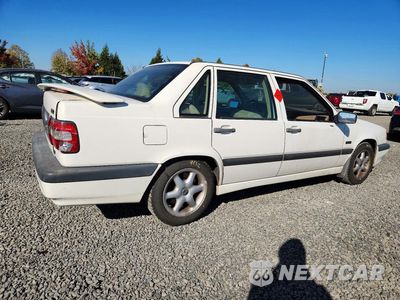 Trzecie zdjęcie samochodu z tyłu: 1997 VOLVO 850 T5 VIN:YV1LS5726V1389900 - miniatura