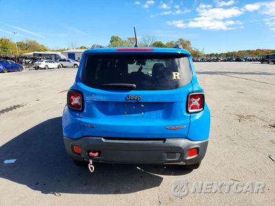 Zdjęcie 6 z 13 samochodu: 2015 JEEP RENEGADE TRAILHAWK VIN:ZACCJBCT0FPB69043 - miniatura