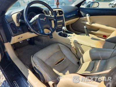 Zdjęcie 8 z 12 samochodu: 2005 CHEVROLET CORVETTE VIN:1G1YY24U255108238 - miniatura