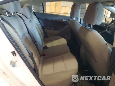 Zdjęcie 10 z 12 samochodu: 2015 KIA FORTE EX VIN:KNAFX4A81F5266525 - miniatura