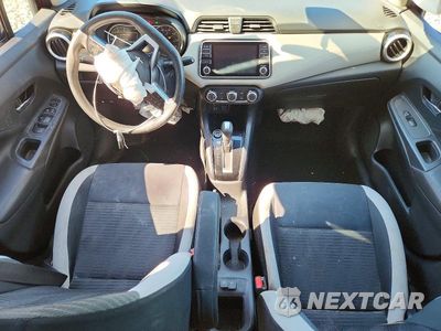 Zdjęcie 8 z 12 samochodu: 2020 NISSAN VERSA SV VIN:3N1CN8EV5LL880902 - miniatura