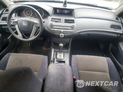 Zdjęcie 8 z 12 samochodu: 2009 HONDA ACCORD LX VIN:1HGCP26399A002585 - miniatura