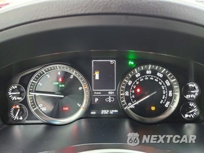 Zdjęcie 9 z 13 samochodu: 2020 LEXUS LX 570 VIN:JTJDY7AX0L4330665 - miniatura