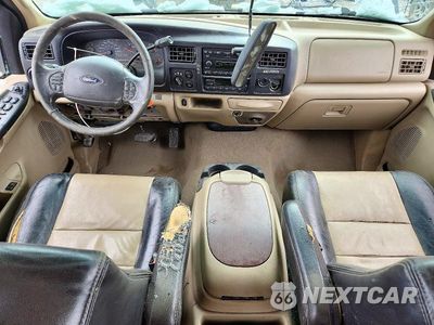 Zdjęcie 8 z 13 samochodu: 2005 FORD EXCURSION EDDIE BAUER VIN:1FMNU45S85ED40465 - miniatura
