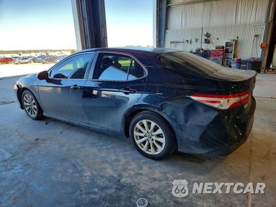 Drugie zdjęcie samochodu z przodu: 2018 TOYOTA CAMRY LE VIN:4T1B11HK5JU531086 - miniatura