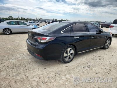 Trzecie zdjęcie samochodu z tyłu: 2016 HYUNDAI SONATA HYBRID LIMITED VIN:KMHE34L12GA018198 - miniatura