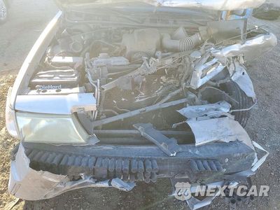 Zdjęcie 12 z 14 samochodu: 2004 MERCURY GRAND MARQUIS LS VIN:2MEHM75W94X615536 - miniatura