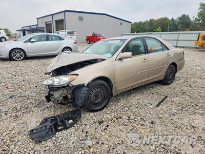 2005 TOYOTA CAMRY LE 4T1BE32K55U570470 - główne zdjęcie licytacji z USA - miniatura