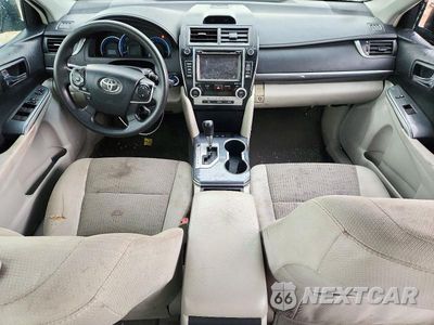 Zdjęcie 8 z 12 samochodu: 2013 TOYOTA CAMRY HYBRID LE VIN:4T1BD1FK7DU073792 - miniatura