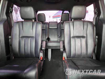 Zdjęcie 10 z 13 samochodu: 2019 DODGE GRAND CARAVAN GT VIN:2C4RDGEG4KR640814 - miniatura