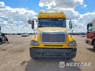 Piąte zdjęcie samochodu w środku: 2006 FREIGHTLINER COLUMBIA 120 SEMI TRUCK VIN:1FUJA6CK76DV52669 - miniatura