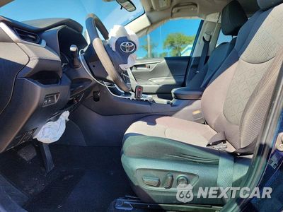 Zdjęcie 7 z 12 samochodu: 2023 TOYOTA RAV4 XLE VIN:2T3P1RFV2PW383254 - miniatura