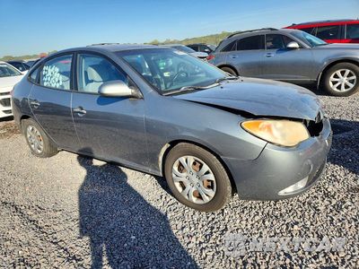 Czwarte zdjęcie samochodu z boku: 2010 HYUNDAI ELANTRA GLS VIN:KMHDU4AD8AU894852 - miniatura