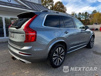 Czwarte zdjęcie samochodu z boku: 2019 VOLVO XC90 T6 MOMENTUM VIN:YV4A22PK4K1442176 - miniatura