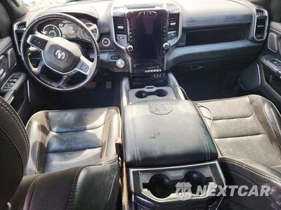 Zdjęcie 8 z 11 samochodu: 2020 RAM 1500 LARAMIE VIN:1C6RREJT1LN368513 - miniatura