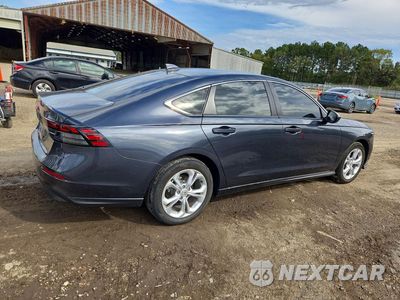 Trzecie zdjęcie samochodu z tyłu: 2026 HONDA ACCORD LX VIN:1HGCY1F28TA044770 - miniatura