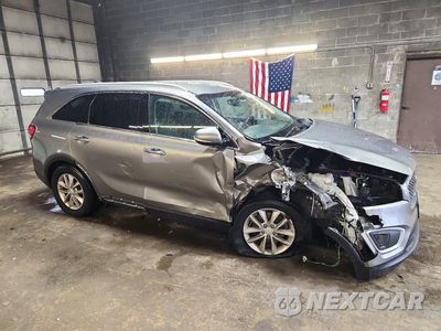 Czwarte zdjęcie samochodu z boku: 2018 KIA SORENTO LX VIN:5XYPGDA36JG406578 - miniatura